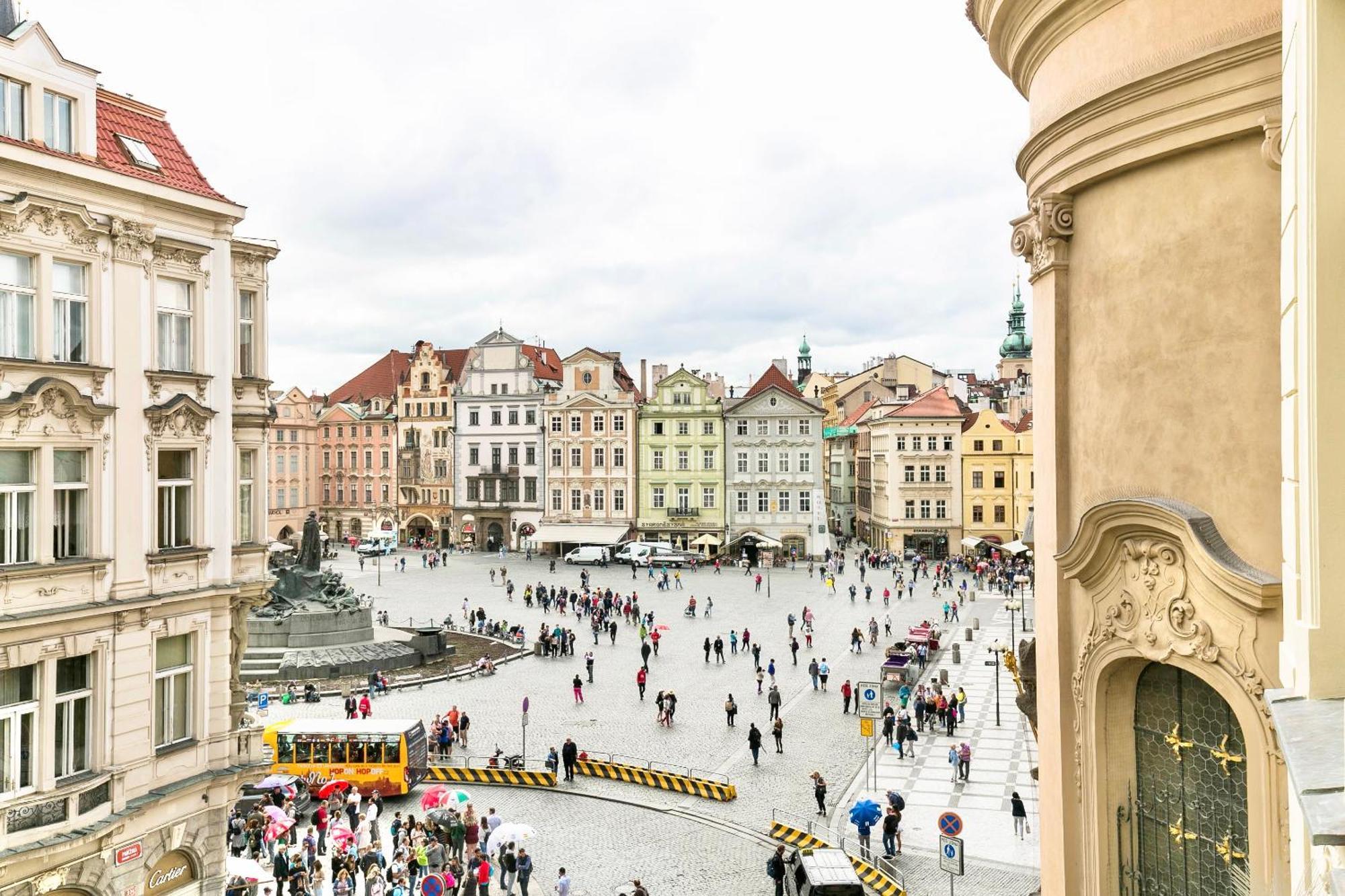 The Old Town Square & Parizska Apartments Praga Exterior foto